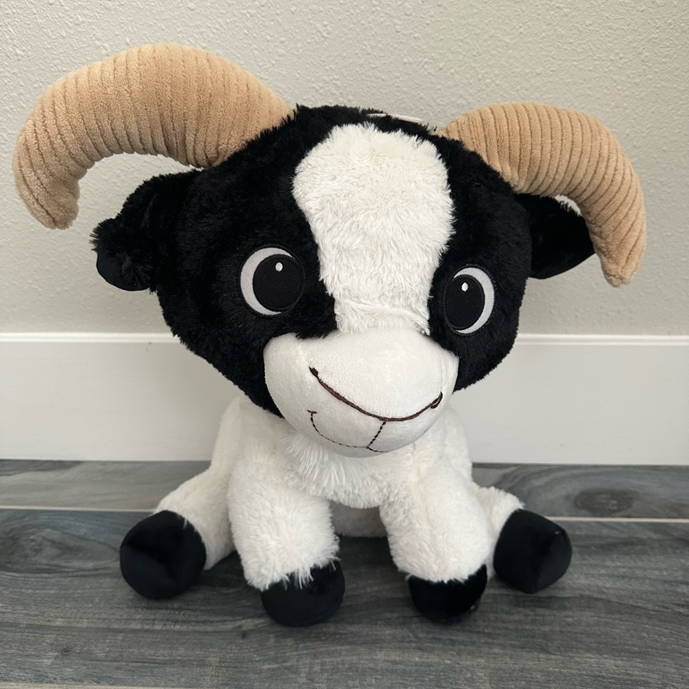 Carnival goat plush - Fiesta brand